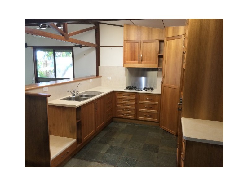 48 The Esplanade, Toolakea QLD 4818