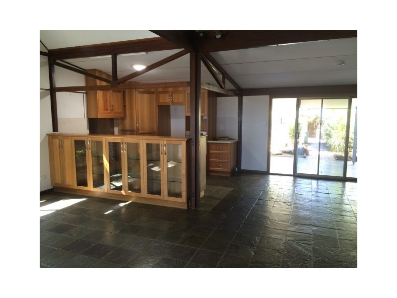 48 The Esplanade, Toolakea QLD 4818