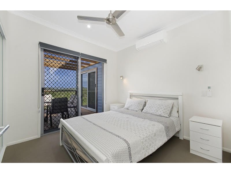 49 Deedes Crescent, Bushland Beach QLD 4818