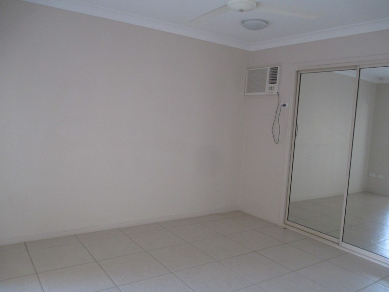 2/16 Marita Court, Bushland Beach QLD 4818