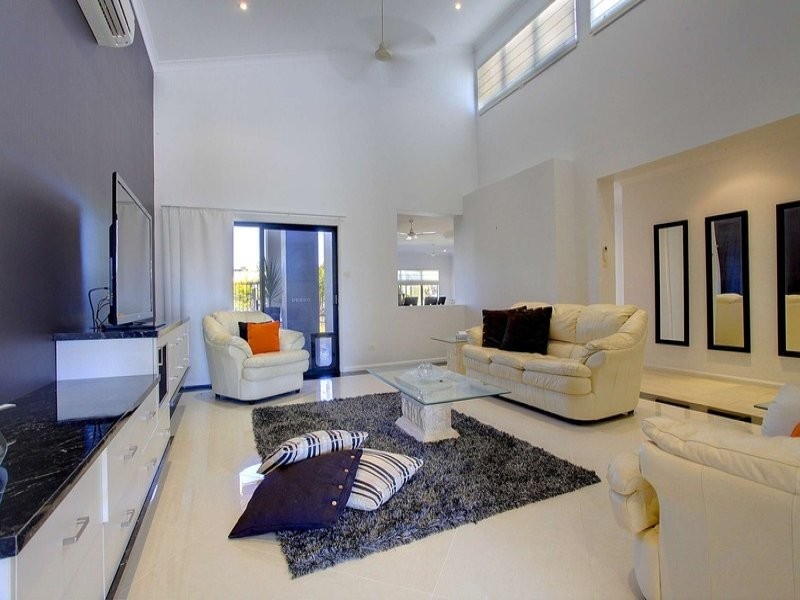 42 Donostia Crescent, Bushland Beach QLD 4818