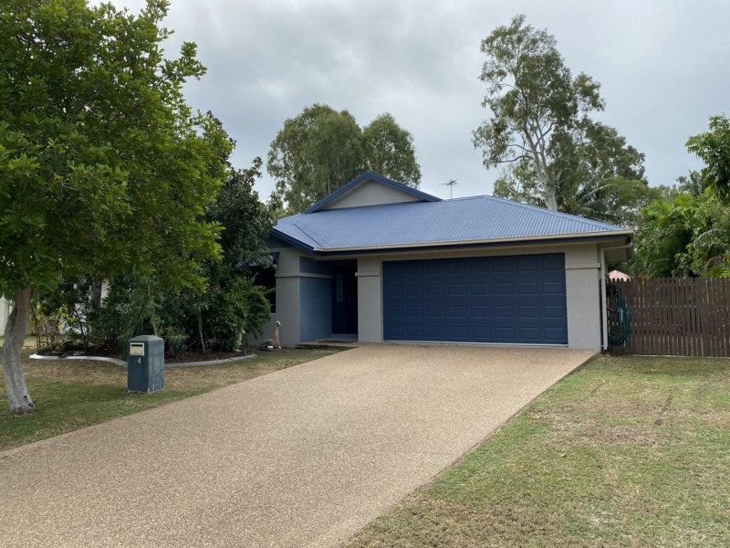34 Seabrook Circuit, Bushland Beach QLD 4818