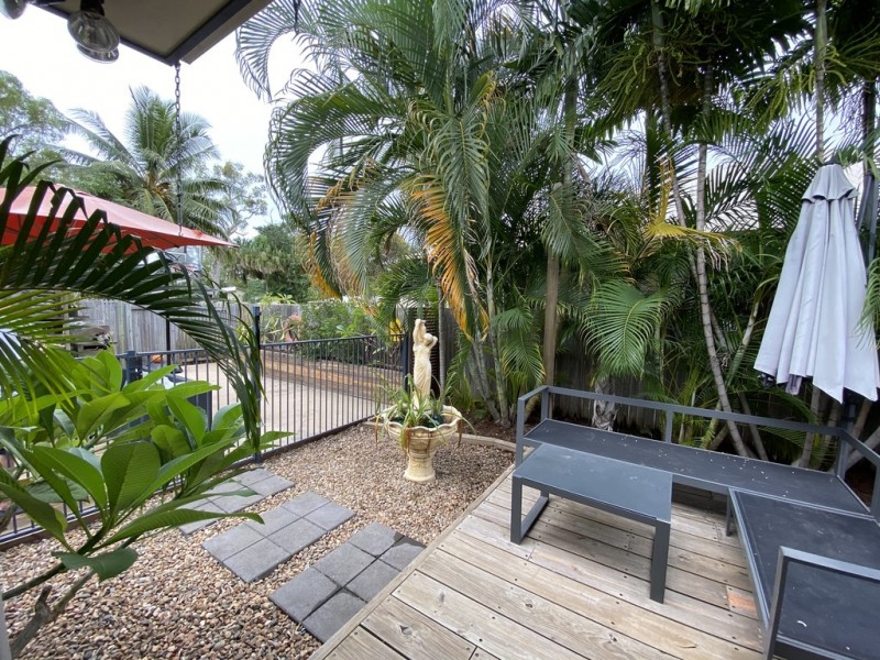 34 Seabrook Circuit, Bushland Beach QLD 4818
