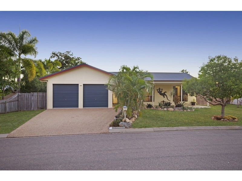 34 Greentree Cct, Bushland Beach QLD 4818