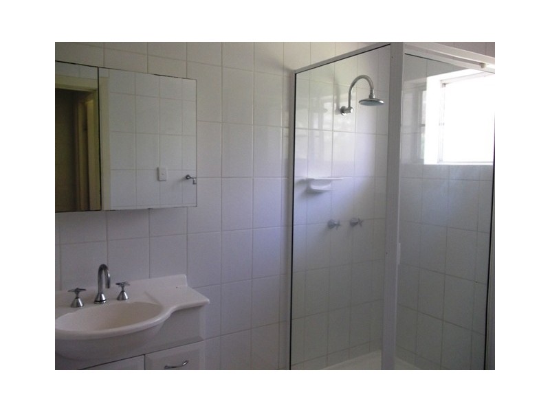 25 The Esplanade, Toolakea QLD 4818