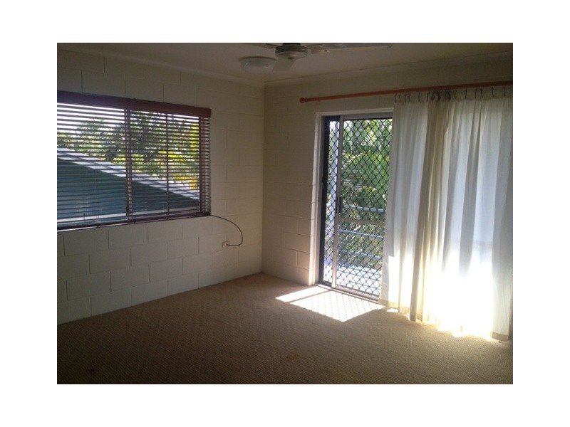 25 The Esplanade, Toolakea QLD 4818