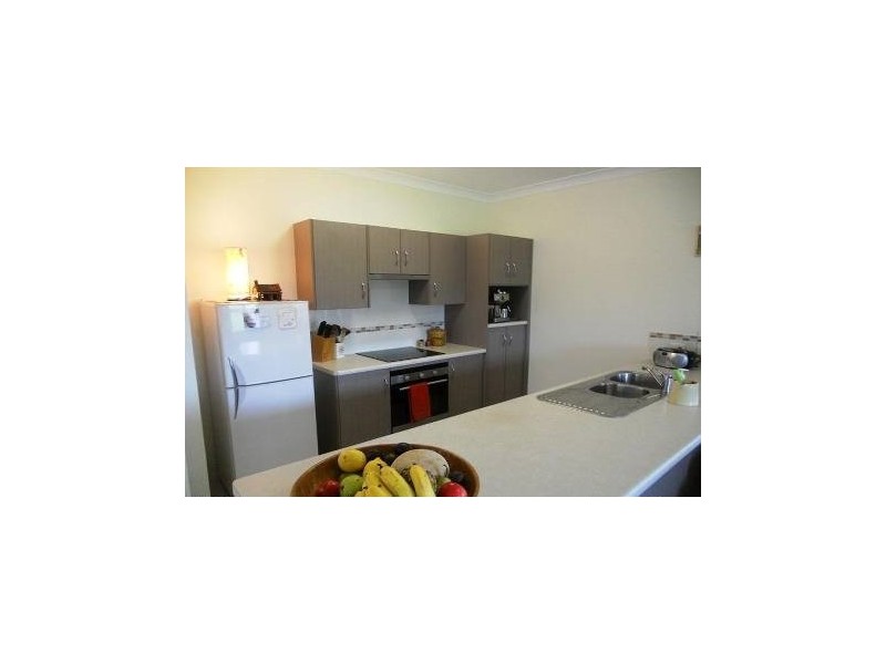 120 Daintree Drive, Bushland Beach QLD 4818