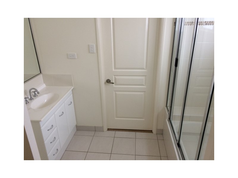 120 Daintree Drive, Bushland Beach QLD 4818