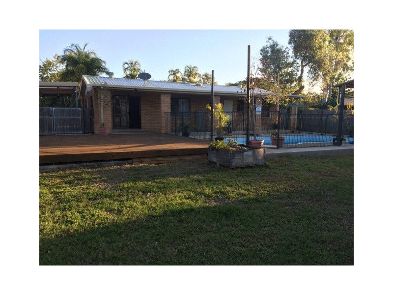 9 Balsam Street, Bushland Beach QLD 4818