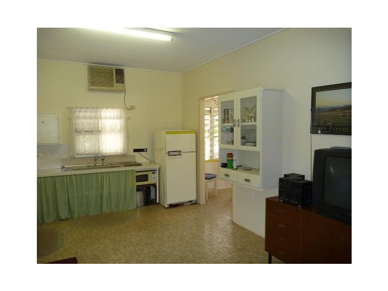 63 Marlin Street, Balgal Beach QLD 4816