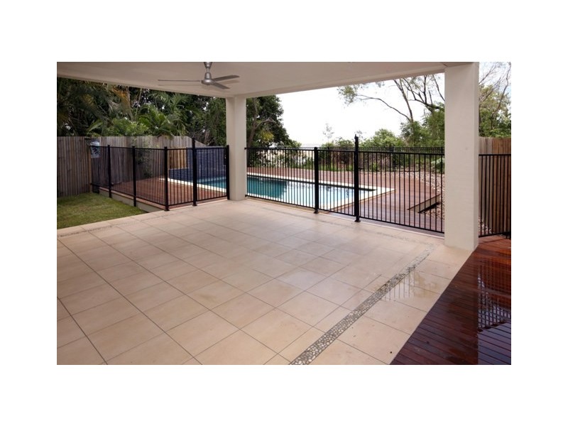 28B Jamaica Crescent, Bushland Beach QLD 4818