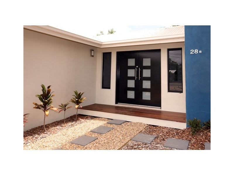 28B Jamaica Crescent, Bushland Beach QLD 4818