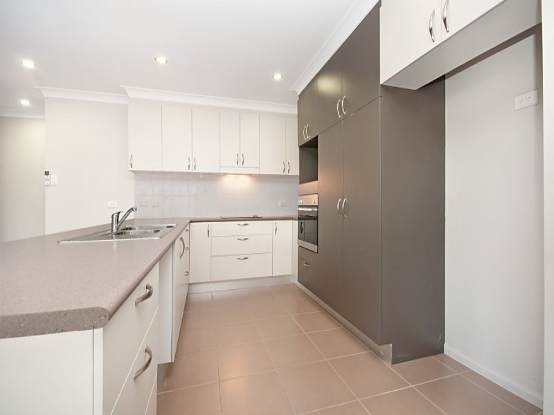 35 Kirrama Way, Bushland Beach QLD 4818