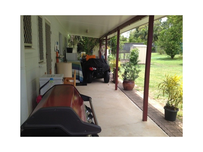83 The Esplanade, Toolakea QLD 4818