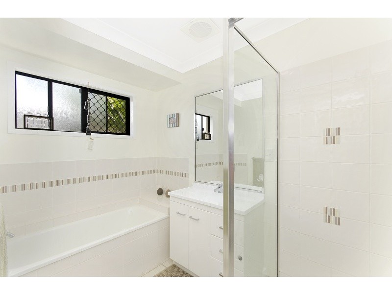 18 Romboli Court, Burdell QLD 4818