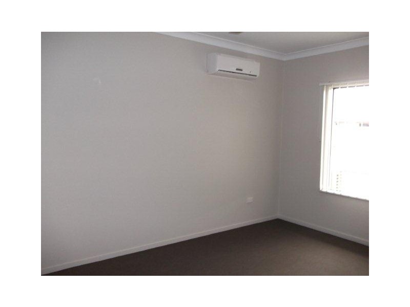 8 Burdell Drive, Burdell QLD 4818