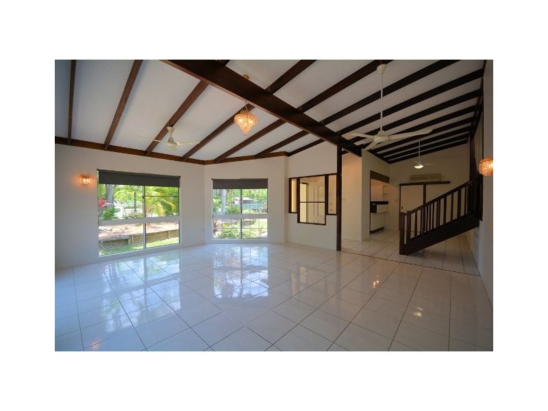 71 Marina Drive, Bushland Beach QLD 4818