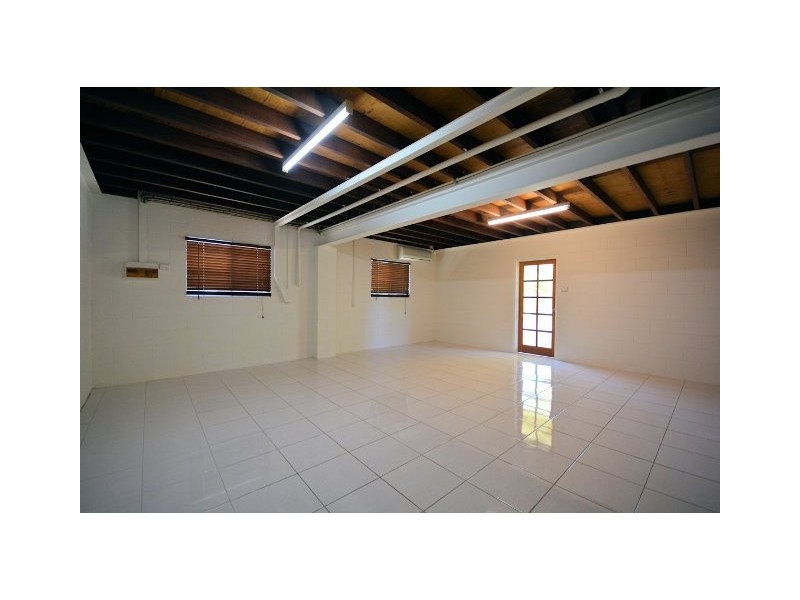 71 Marina Drive, Bushland Beach QLD 4818