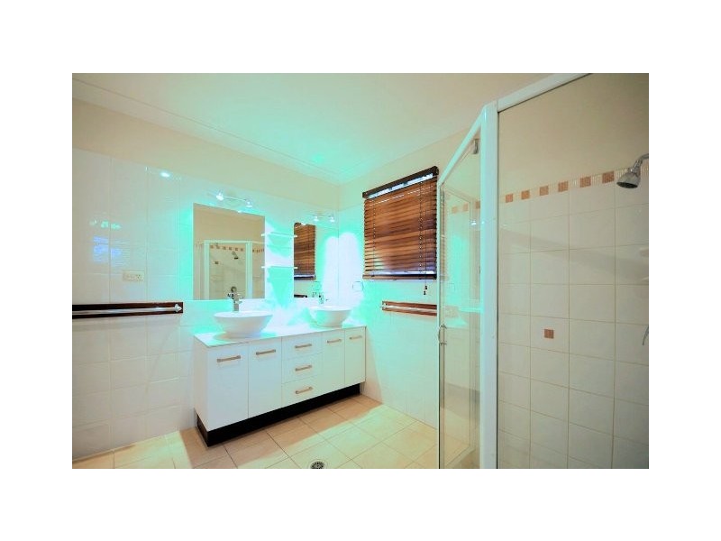 71 Marina Drive, Bushland Beach QLD 4818