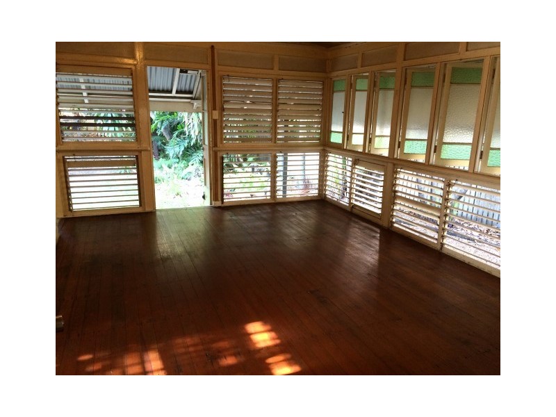 2/56 mcillwraith, South Townsville QLD 4810