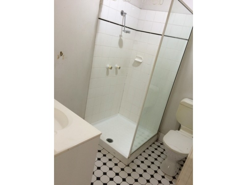 2/56 mcillwraith, South Townsville QLD 4810