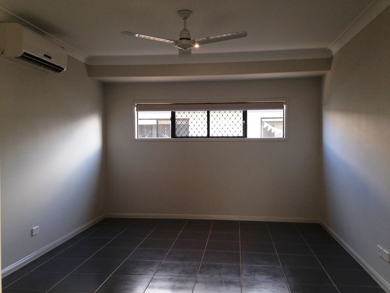 25 Iona Avenue, Burdell QLD 4818