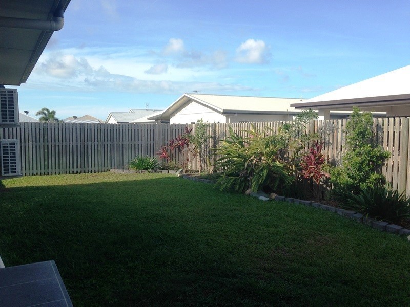 25 Iona Avenue, Burdell QLD 4818