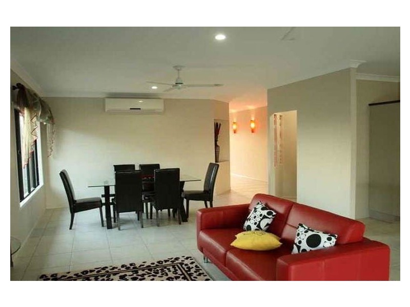 9 Arafura Close, Burdell QLD 4818