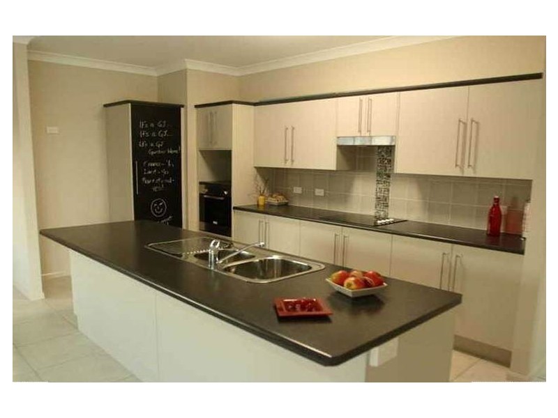 9 Arafura Close, Burdell QLD 4818