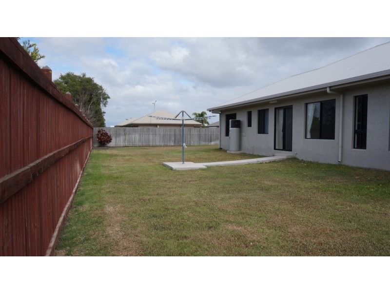 9 Arafura Close, Burdell QLD 4818