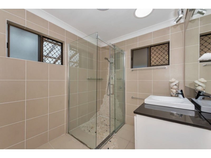 23 Pacific Avenue, Bushland Beach QLD 4818