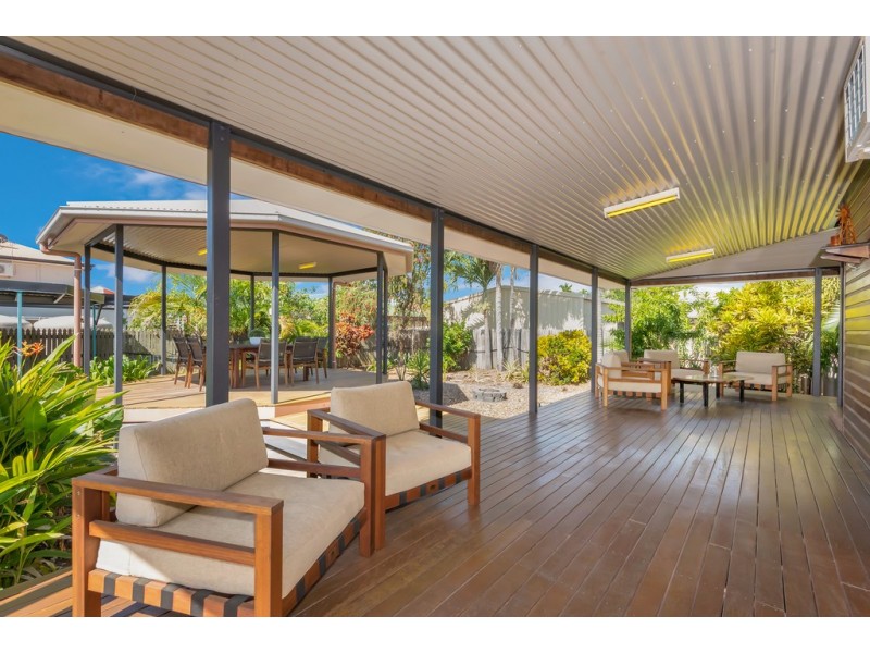 23 Pacific Avenue, Bushland Beach QLD 4818