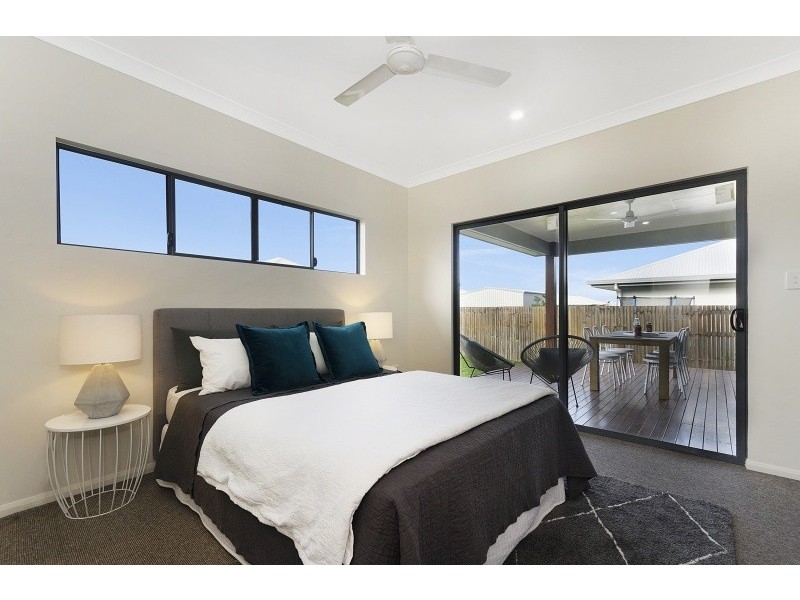 15 Featherwood Street, Mount Low QLD 4818