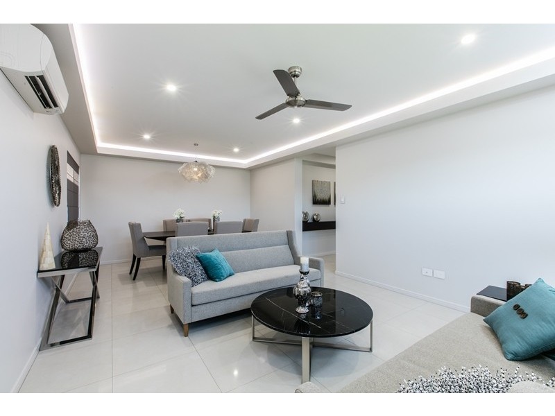 9 Featherwood Street, Mount Low QLD 4818