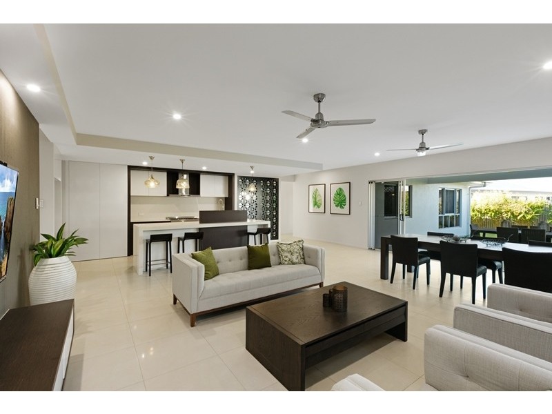 9 Featherwood Street, Mount Low QLD 4818