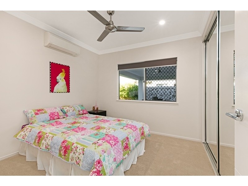 9 Featherwood Street, Mount Low QLD 4818