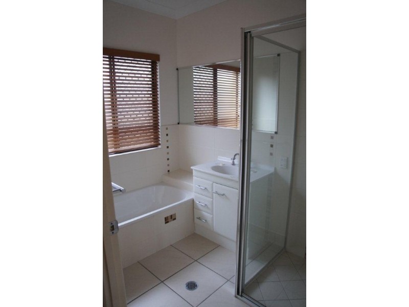 9 Keswick Street, Bushland Beach QLD 4818