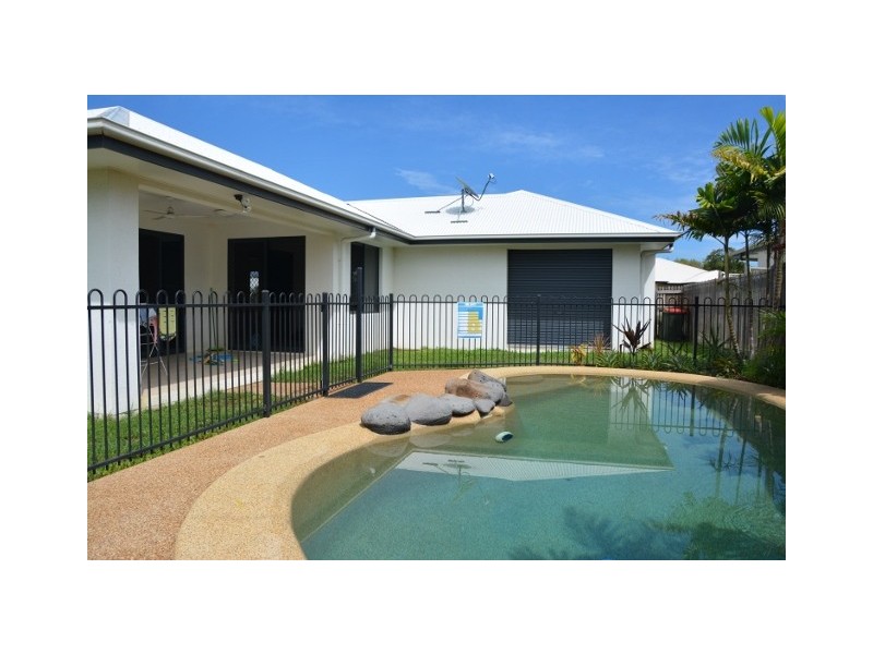 24 Seabrook Circuit, Bushland Beach QLD 4818