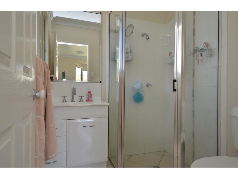 24 Hilton Way, Mount Louisa QLD 4814