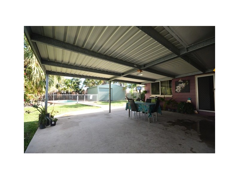 3 Gatwick Street, Burdell QLD 4818