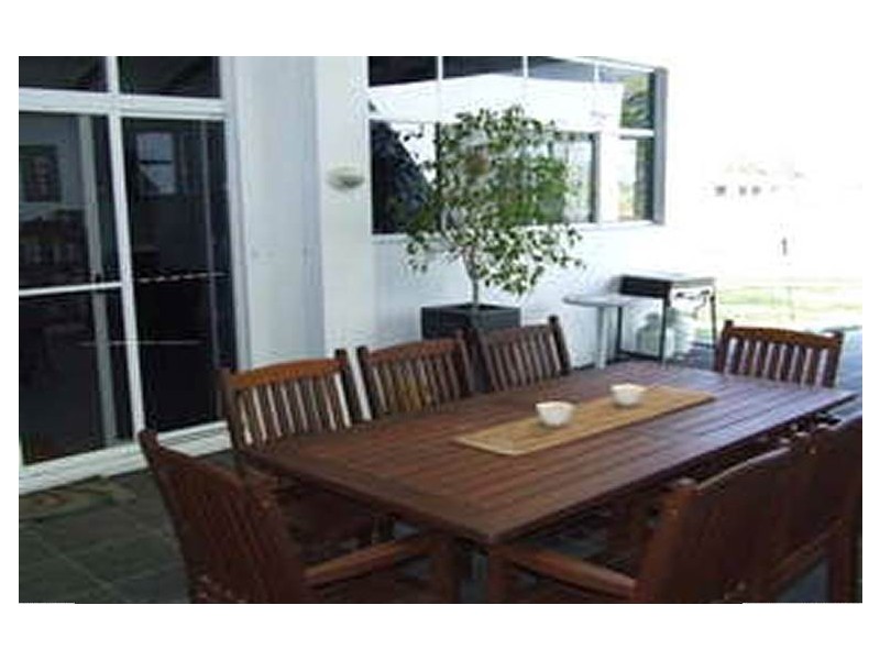 10 Duroy Street, Mount Low QLD 4818