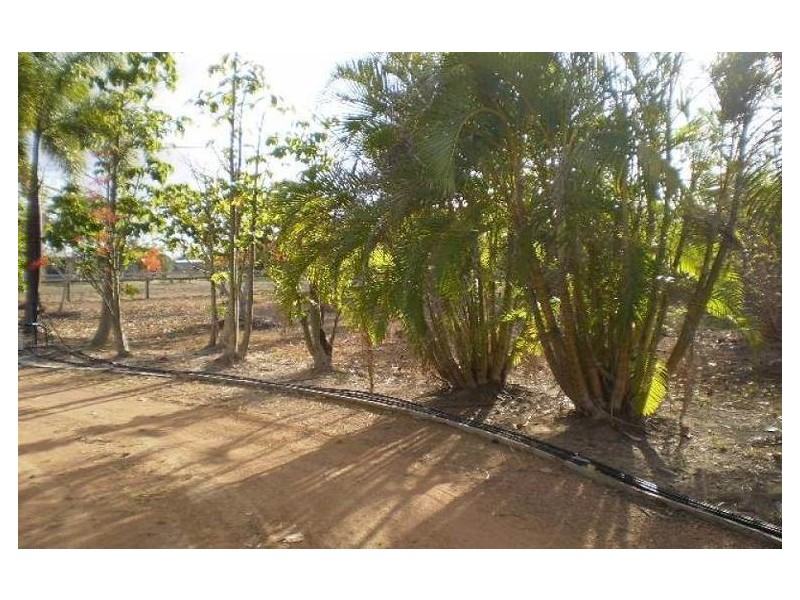 10 Duroy Street, Mount Low QLD 4818