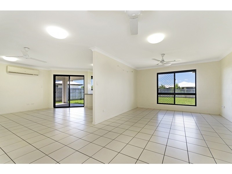 15 Cosette Court, Burdell QLD 4818