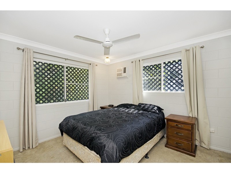 28 Manuka Court, Bushland Beach QLD 4818