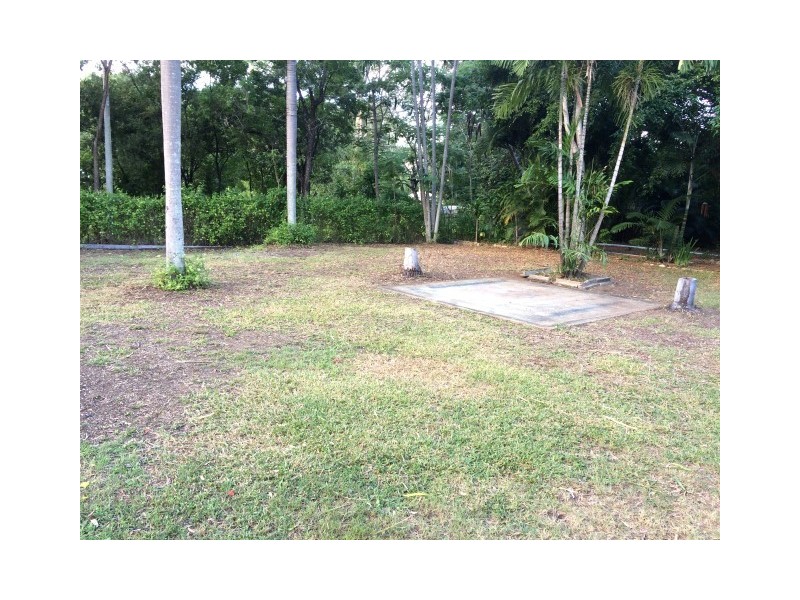 1 Balsam Street, Bushland Beach QLD 4818