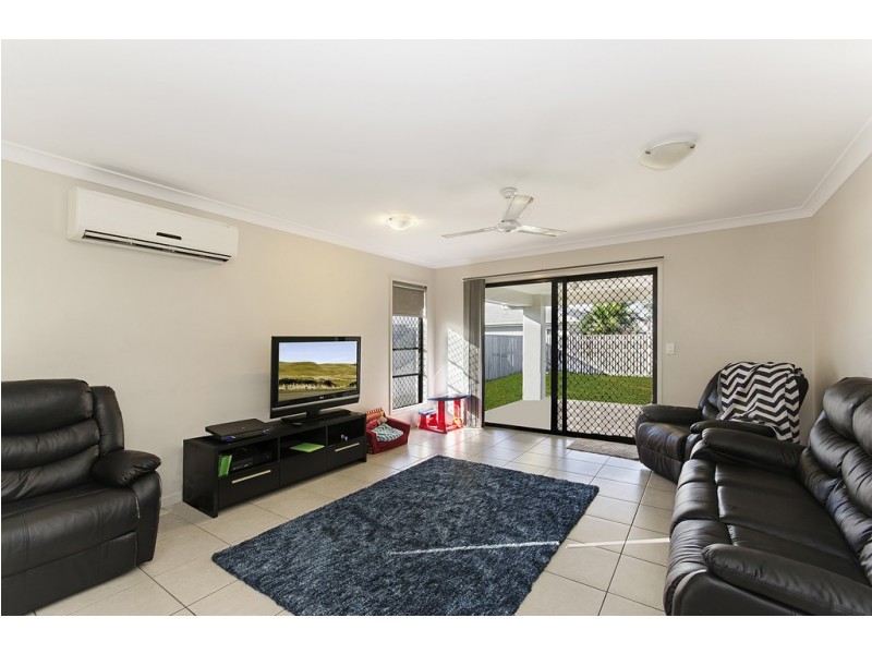 17 Iona Avenue, Burdell QLD 4818