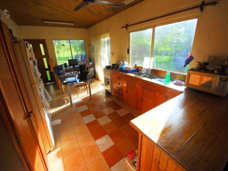 5 Macor Court, Balgal Beach QLD 4816