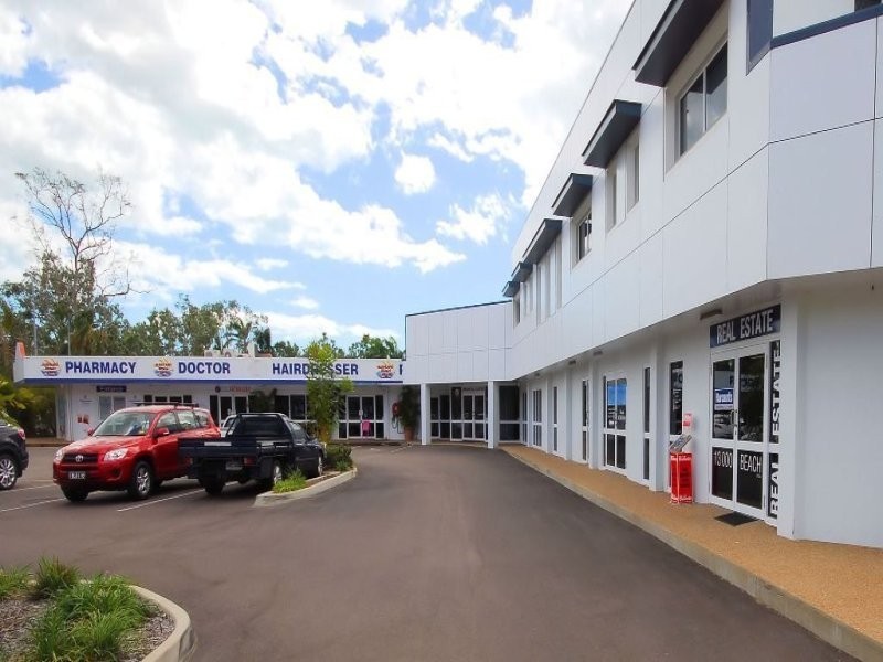 22 Cashell Crescent, Bushland Beach QLD 4818