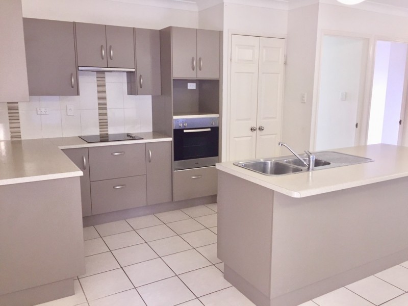 42 Louis Street, Deeragun QLD 4818