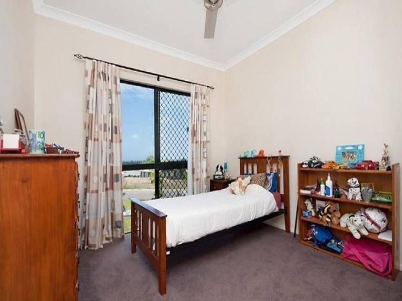 13 Britomart Street, Bushland Beach QLD 4818